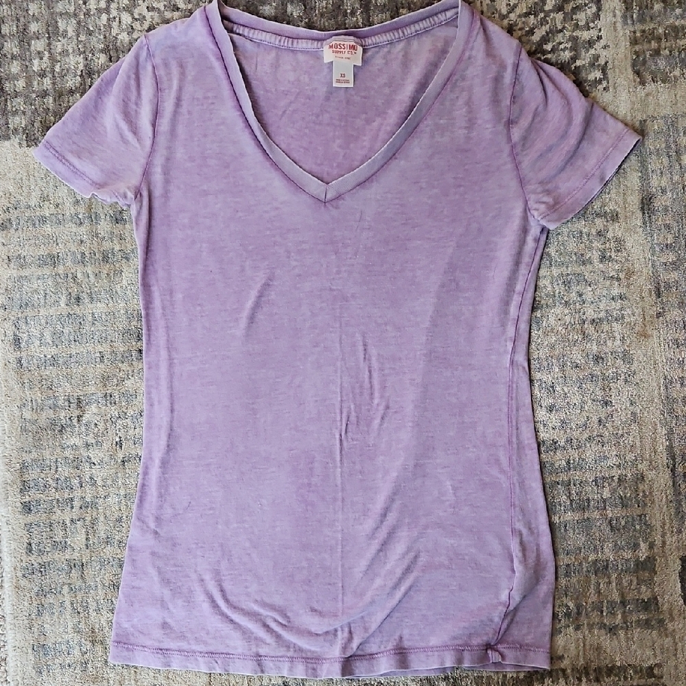 Mossimo Supply Co. Lavender V-Neck Tee
